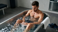 Manfaat-Terapi-Air-Es-(Ice-Bath)-bagi-Pemulihan-Otot-Atlet-Profesional